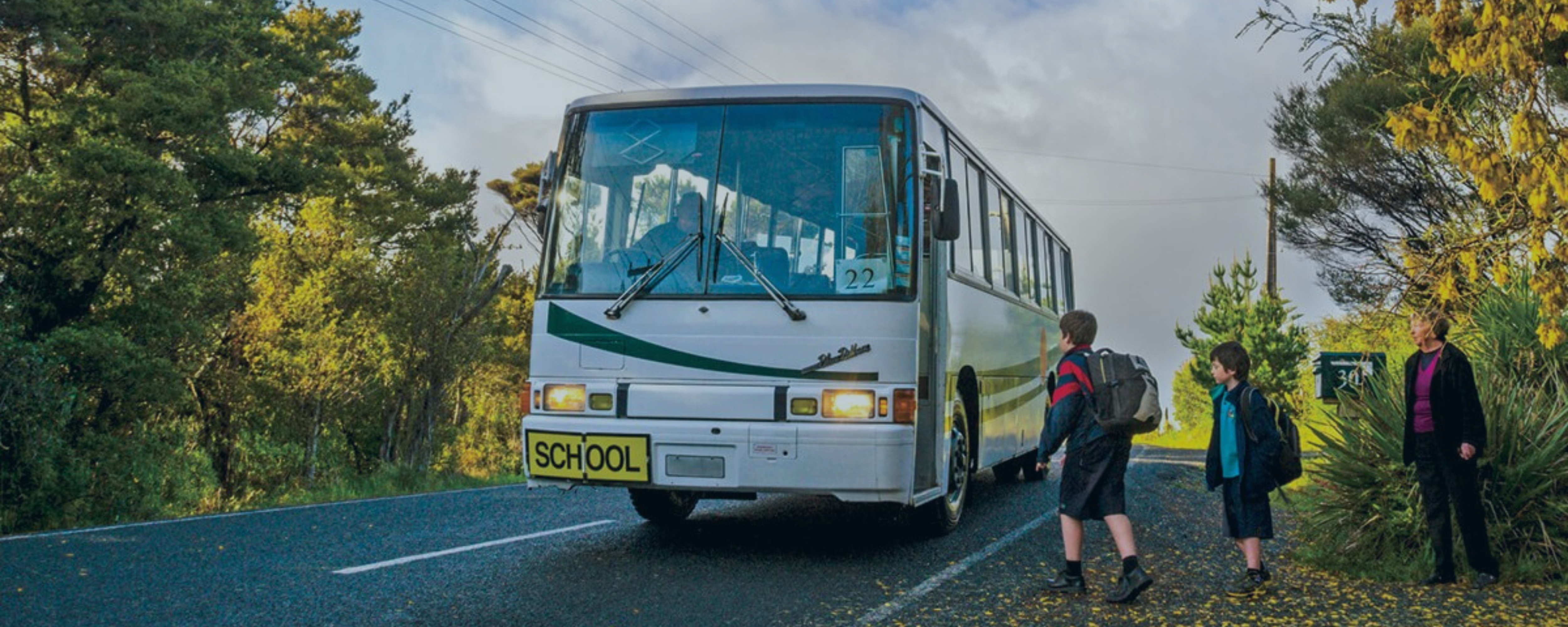 M.E Cover Photo of Bus
